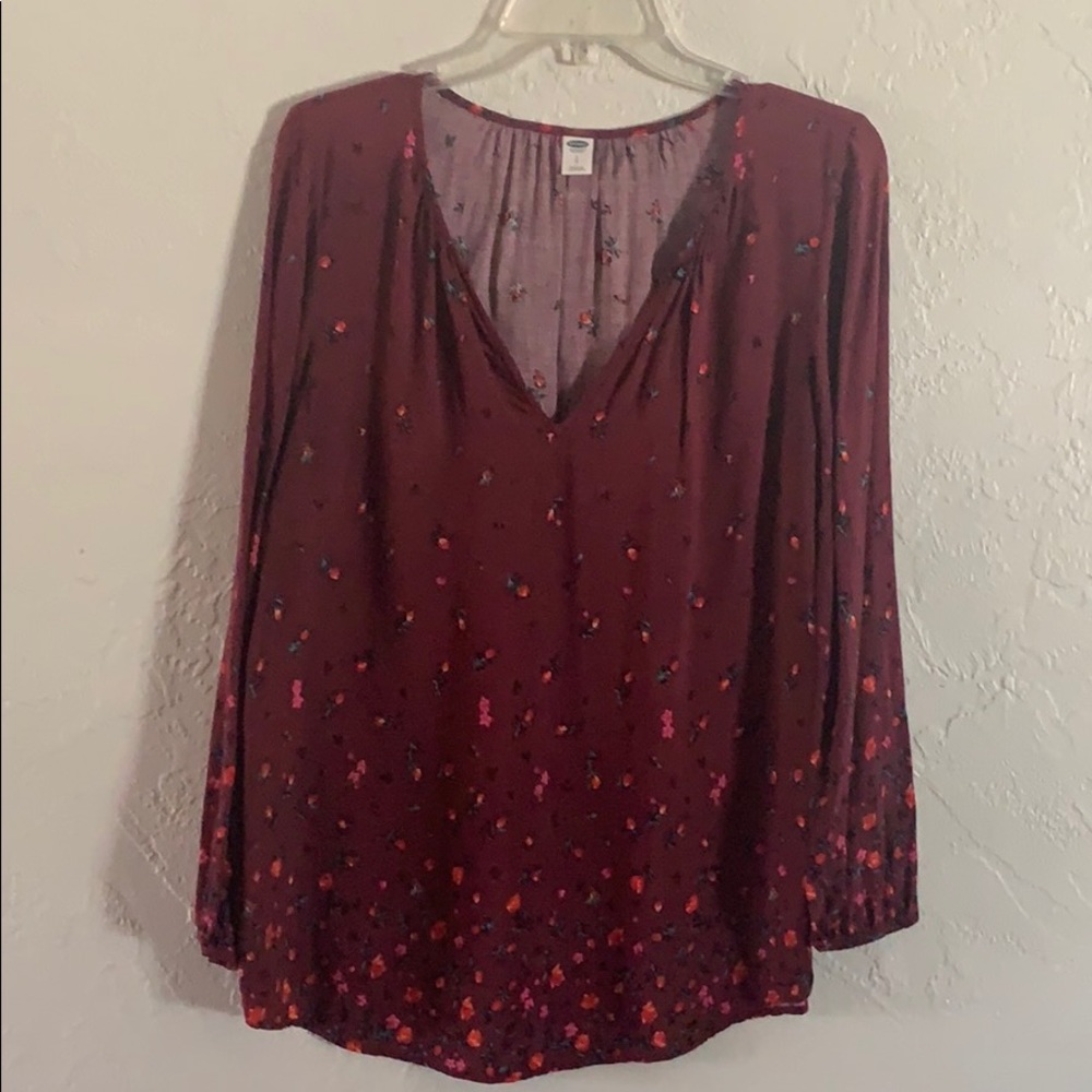 Women’s blouse long sleeve. Good condition!